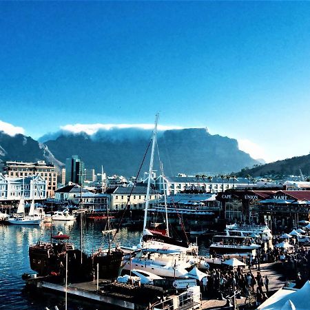 5 Options Guest House Bloubergstrand Luaran gambar