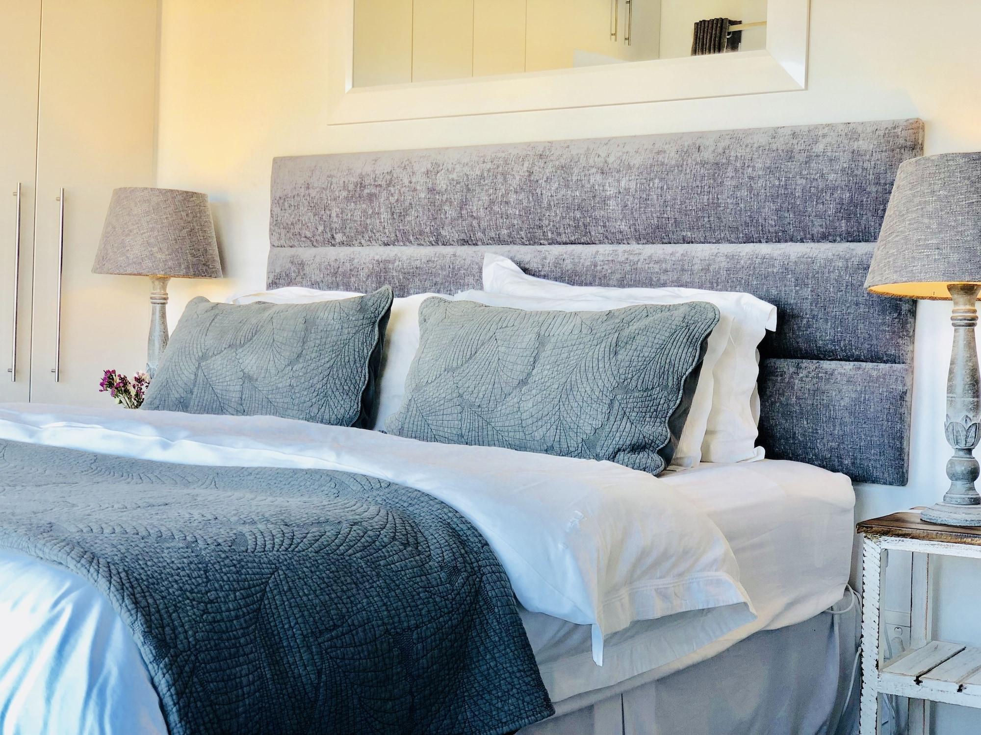 5 Options Guest House Bloubergstrand Luaran gambar